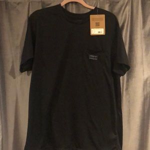 Patagonia pocket tee NWT